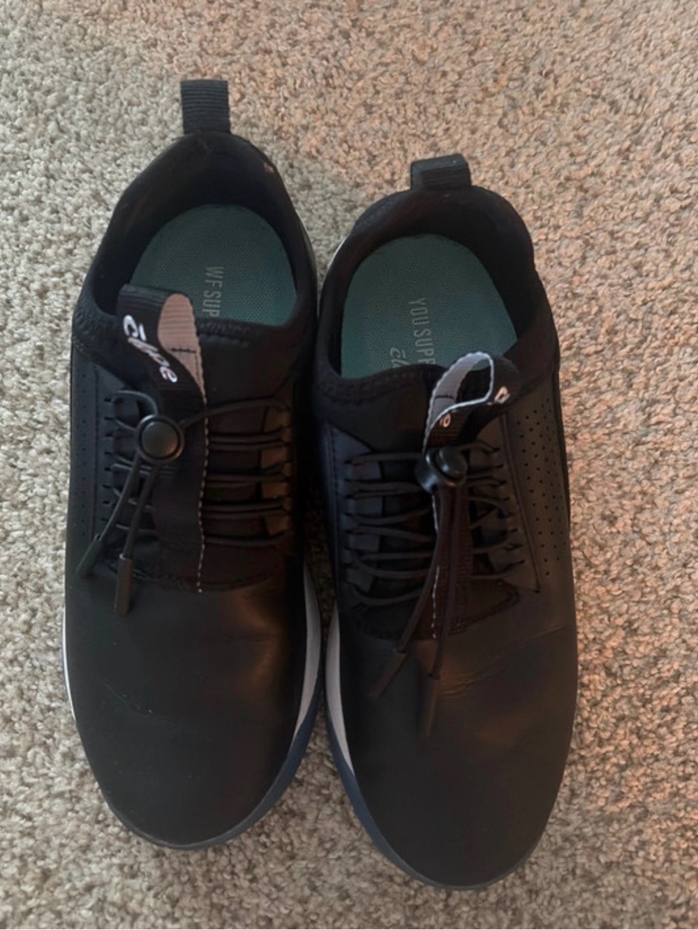 Women's Clove Sneakers (7)